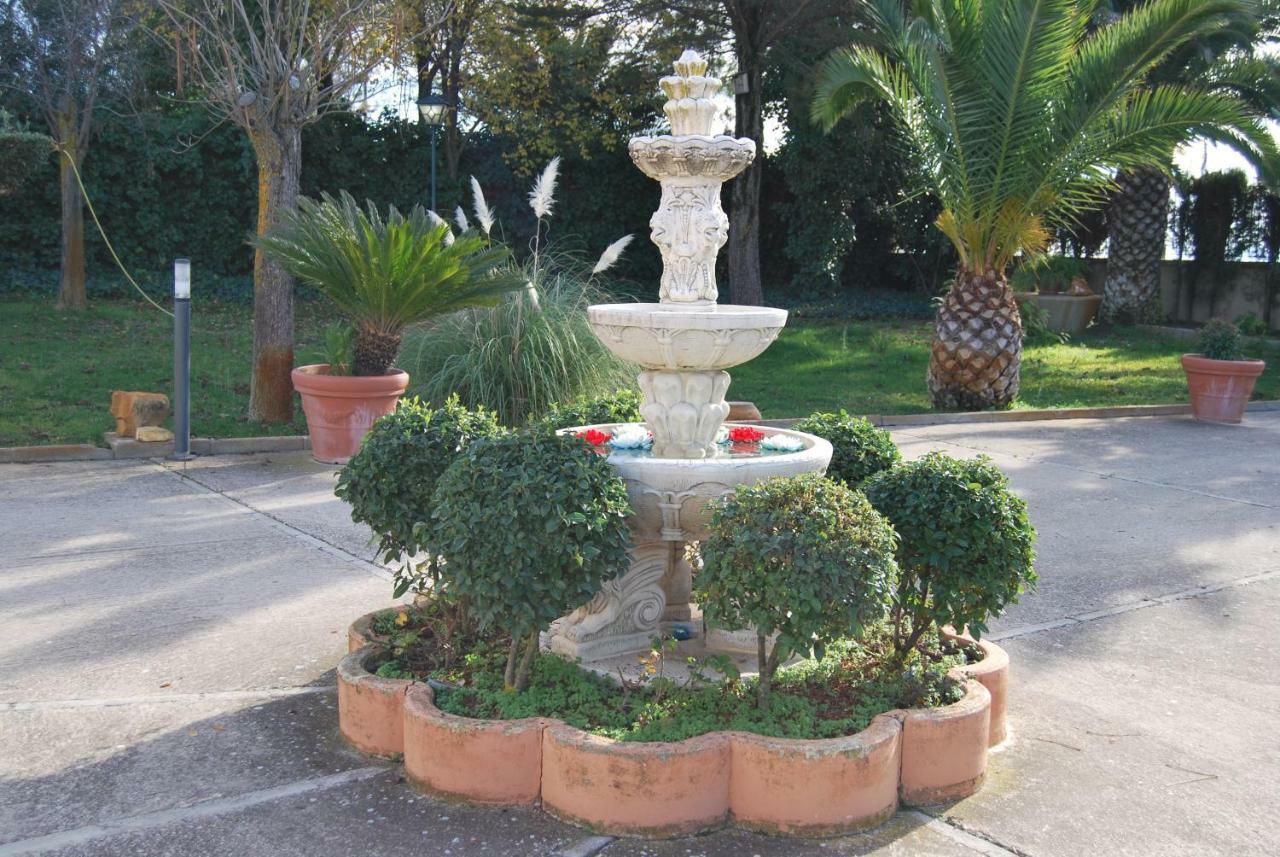 Vivienda Turistica Rural Mari Carmen Villa Baeza Exterior photo